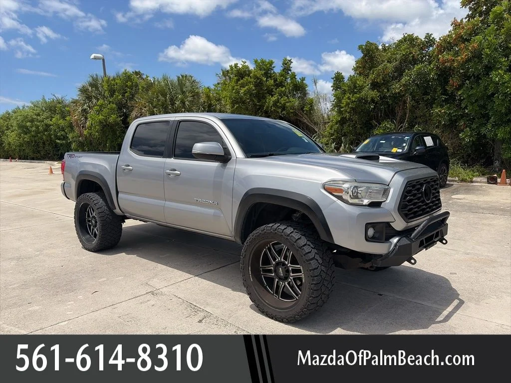 2017 Toyota Tacoma TRD Sport Double Cab 4x2 V6 Auto SB's photo