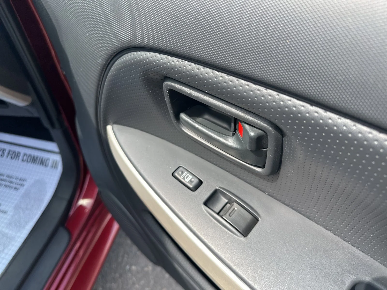 Used 2006 Red Scion Base image 32