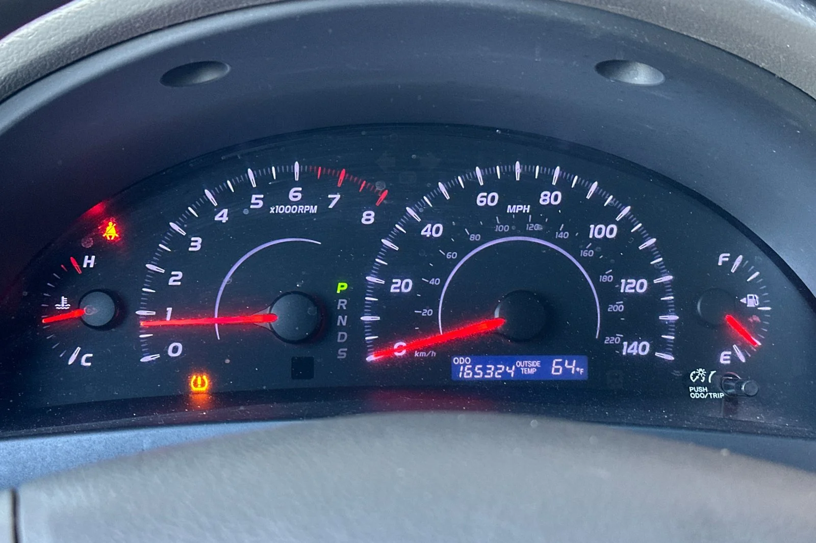 Used 2010 White Toyota  image 21