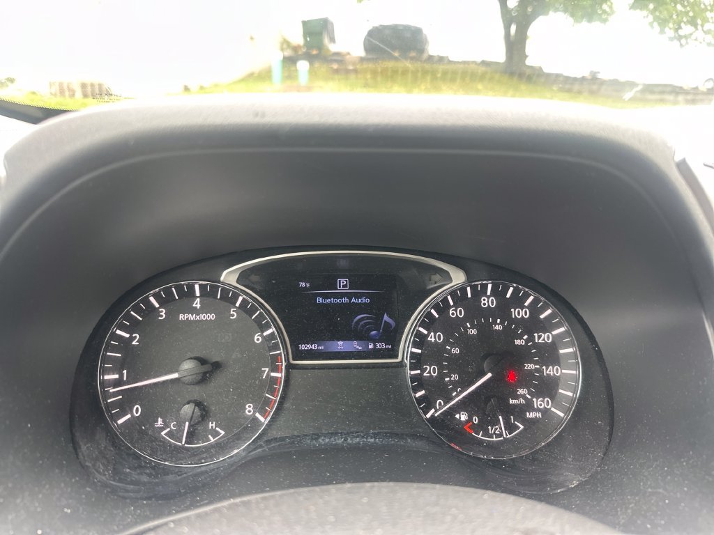 Used 2020 Black Nissan SL image 42