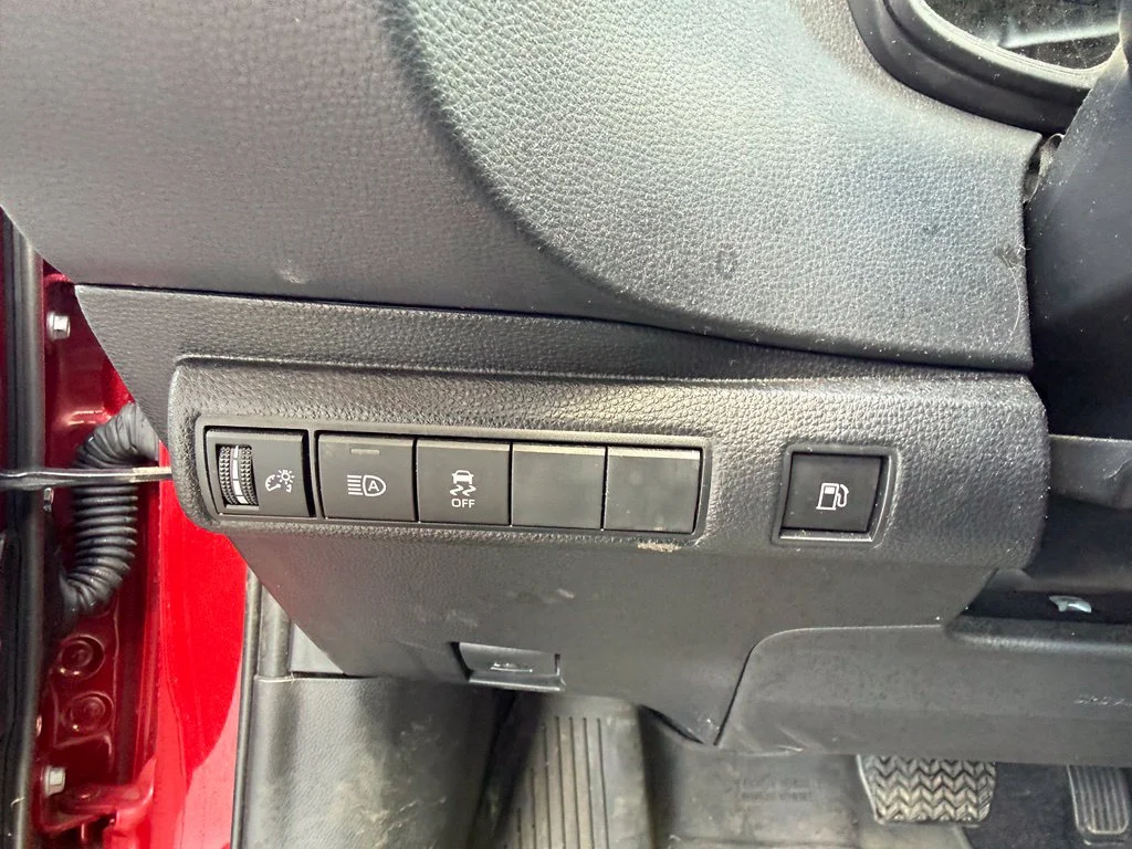 Used 2025 Ruby Flare Pearl Toyota SE image 17