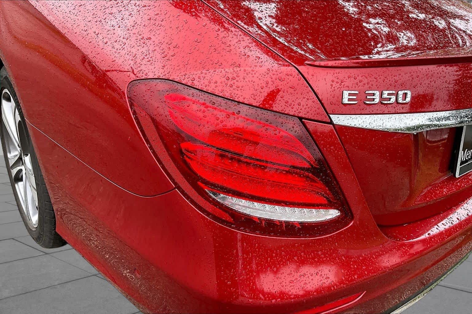 Used 2020 designo Cardinal Red Metallic Mercedes-Benz E 350 image 27