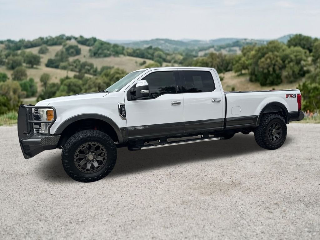 Used 2017 White Ford Lariat image 4