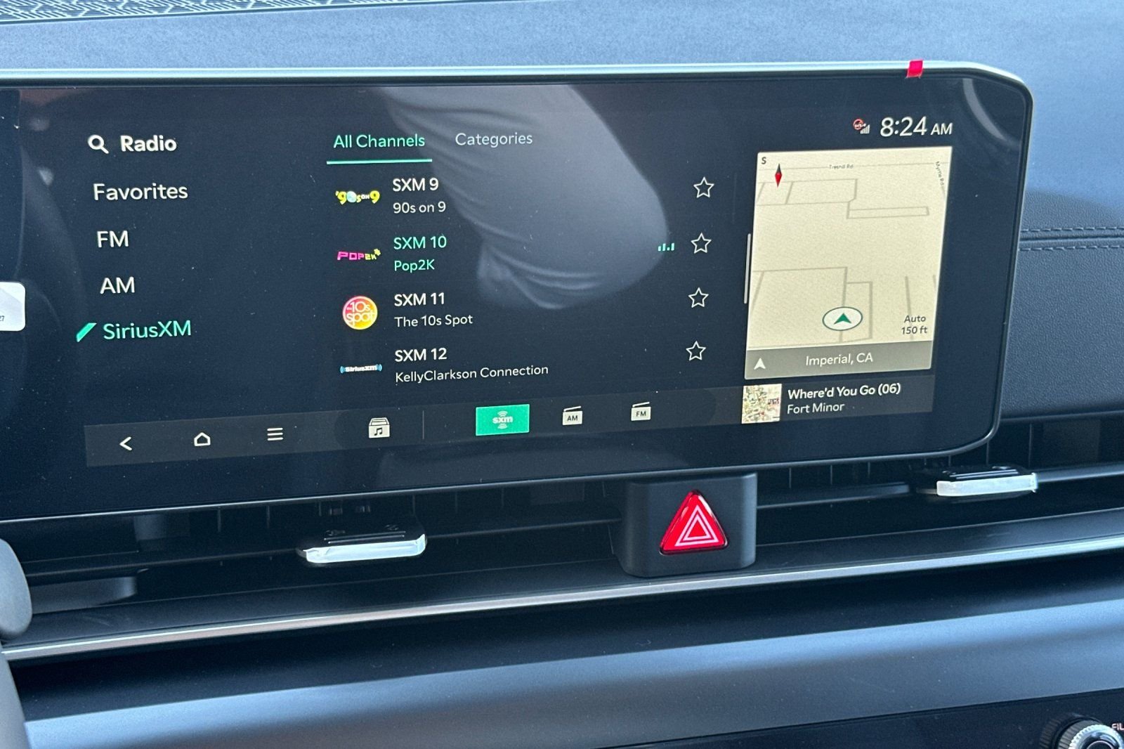 New 2026 White Kia LXS image 20