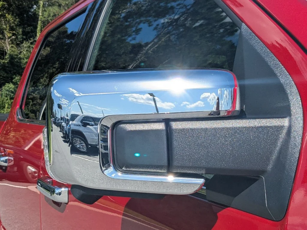 Used 2025 Red Ford Lariat image 12