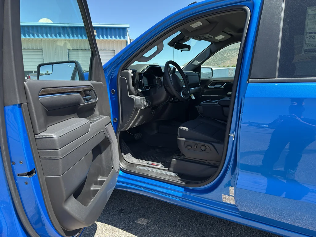 2025 Chevrolet Silverado 1500 RST - Photo 10