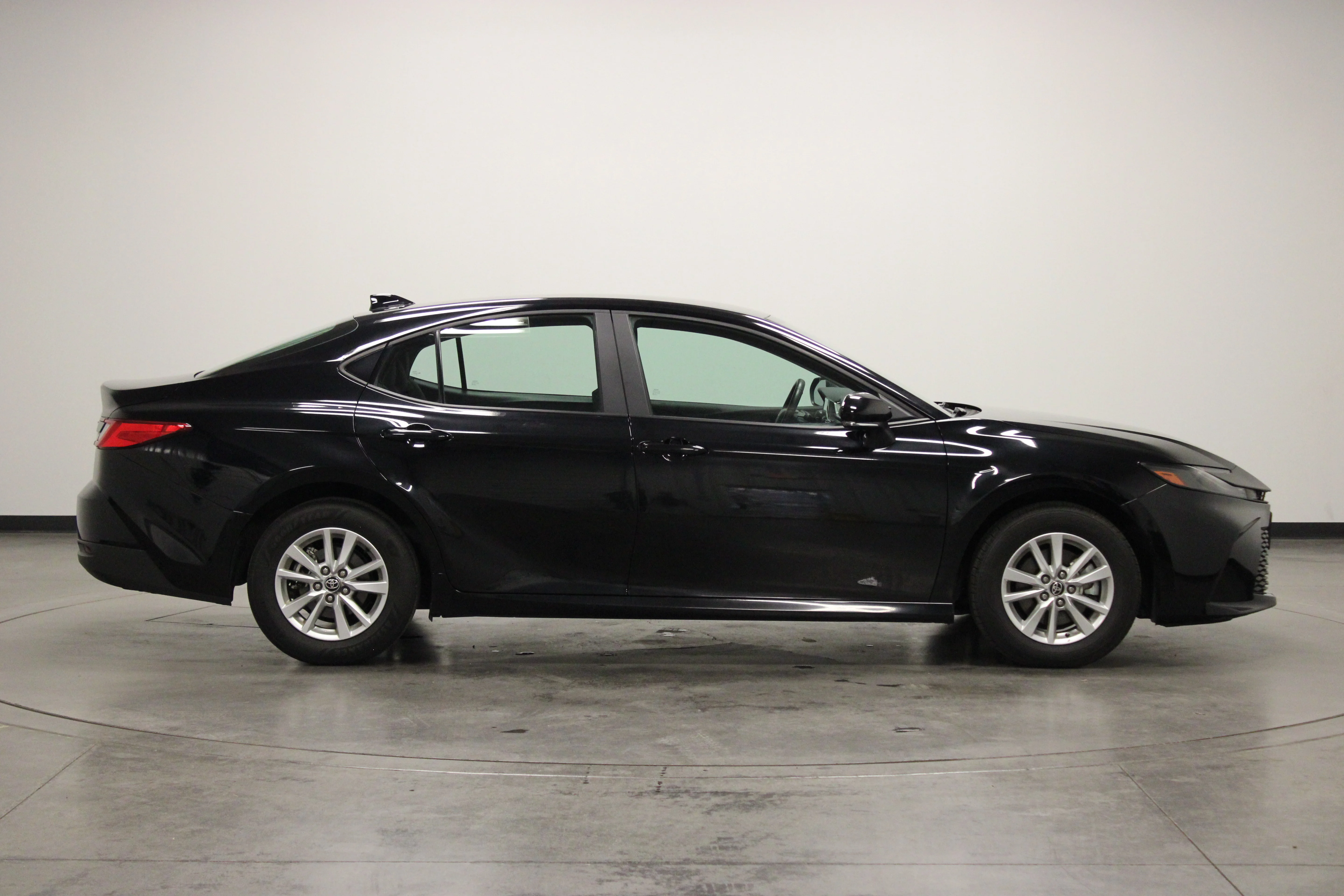 Used 2025 Midnight Black Metallic Toyota LE image 9