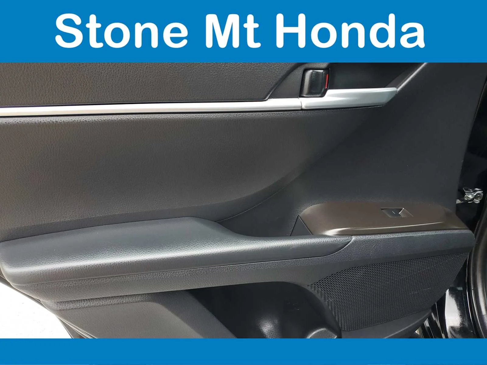 Used 2023 Midnight Black Metallic Toyota SE image 11