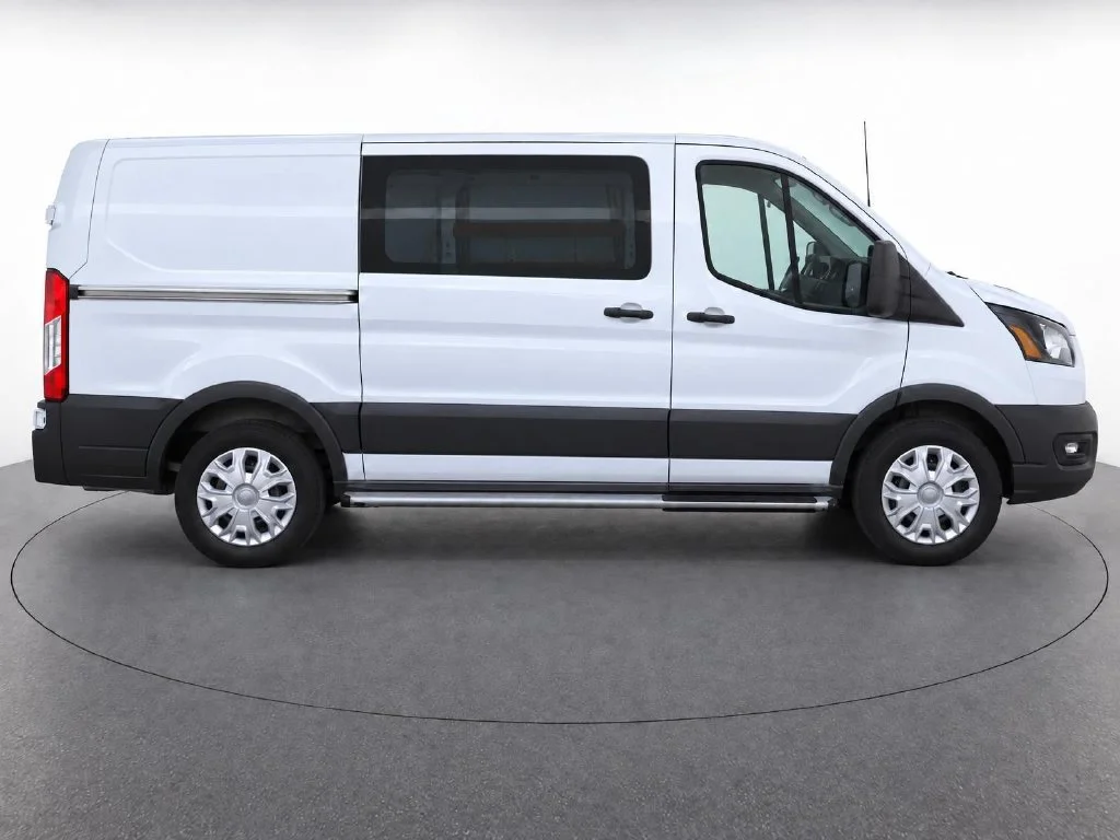 Used 2025 White Ford Base image 8