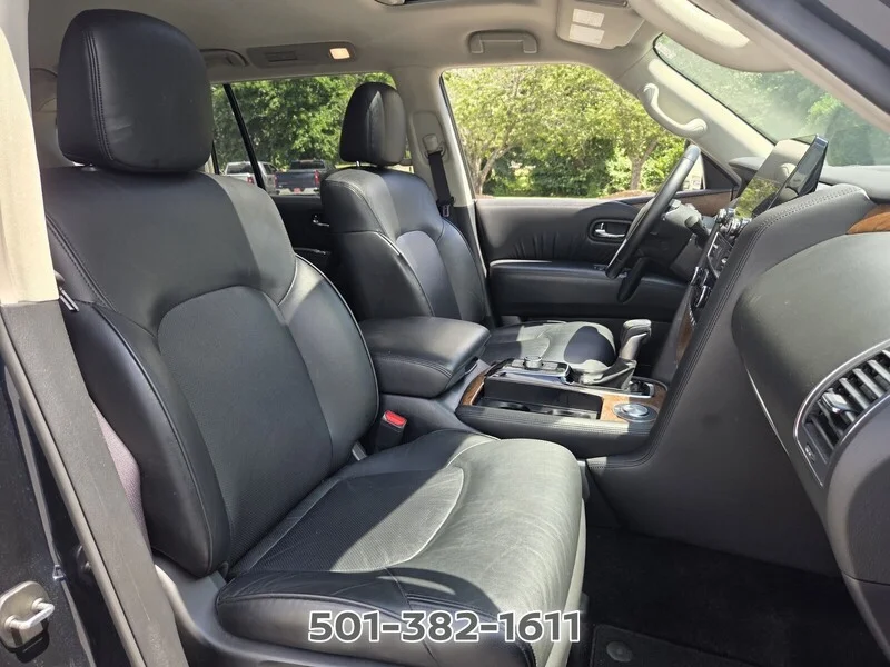Used 2024 Blue Pearl NISSAN 4X2 SL image 18