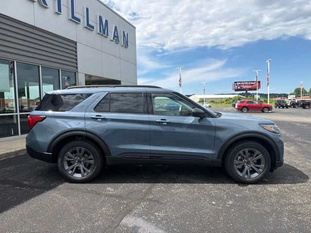 New 2026 Vapor Blue Metallic Ford Active image 26