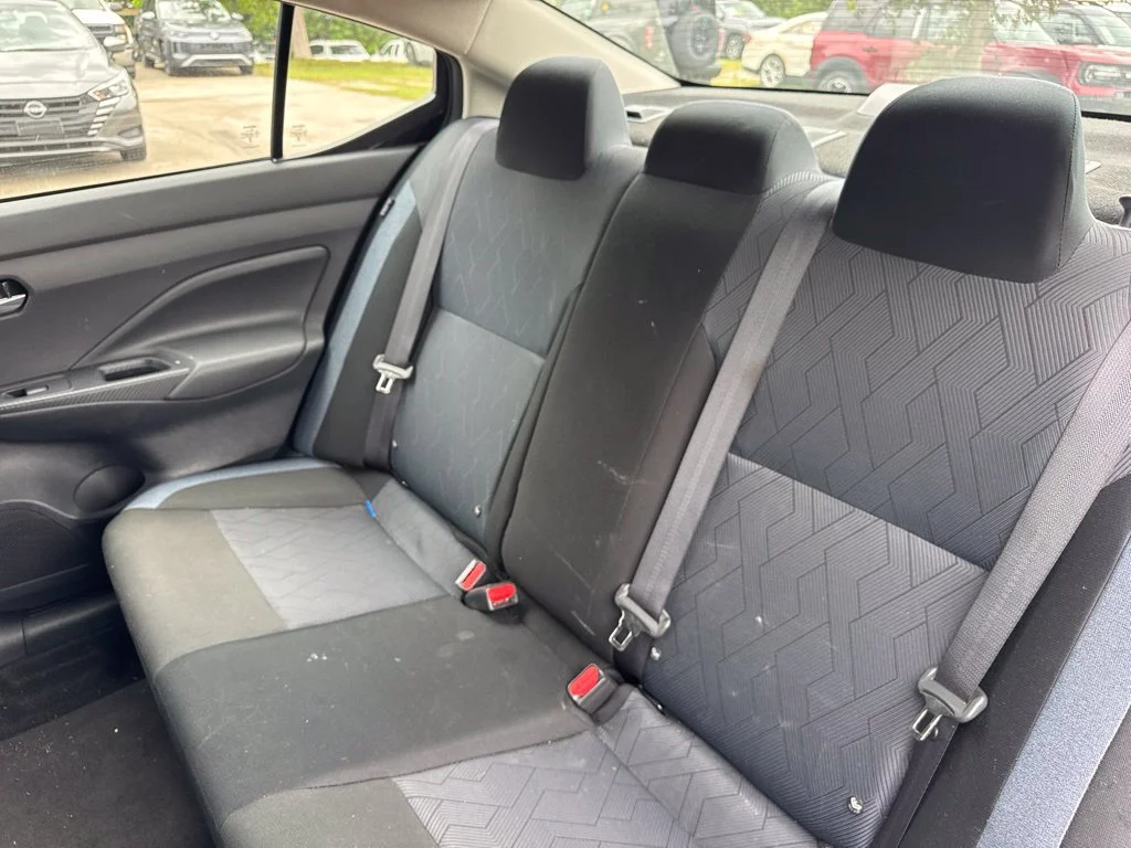 Used 2024 Black Nissan 1.6 SV image 11