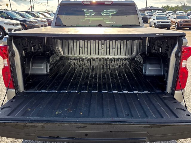 Used 2023 Gray Chevrolet Custom image 14