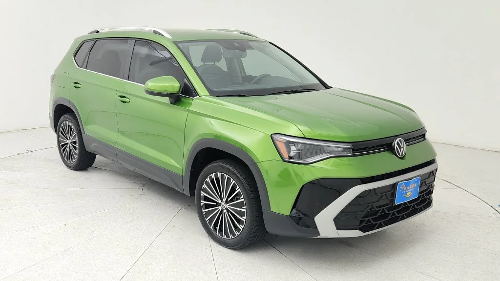 2025 Volkswagen Taos
