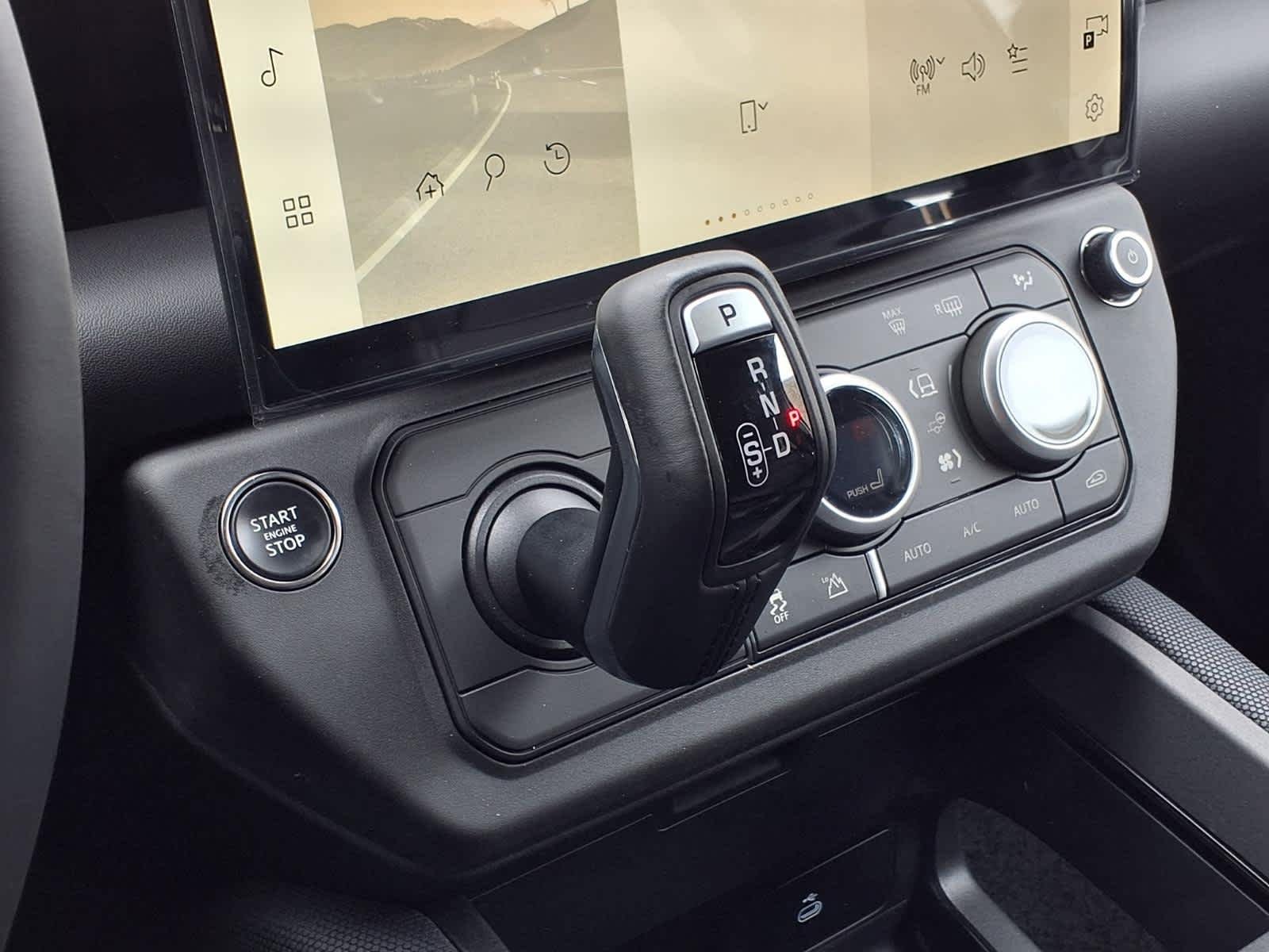 2026 Land Rover Defender Outbound - Photo 17