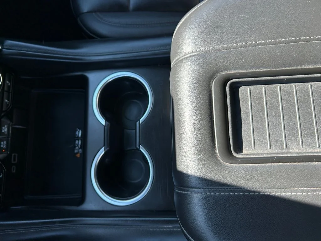 Used 2024 Gray Chevrolet LT image 23