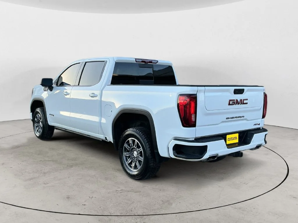 Used 2024 Summit White GMC AT4 image 11