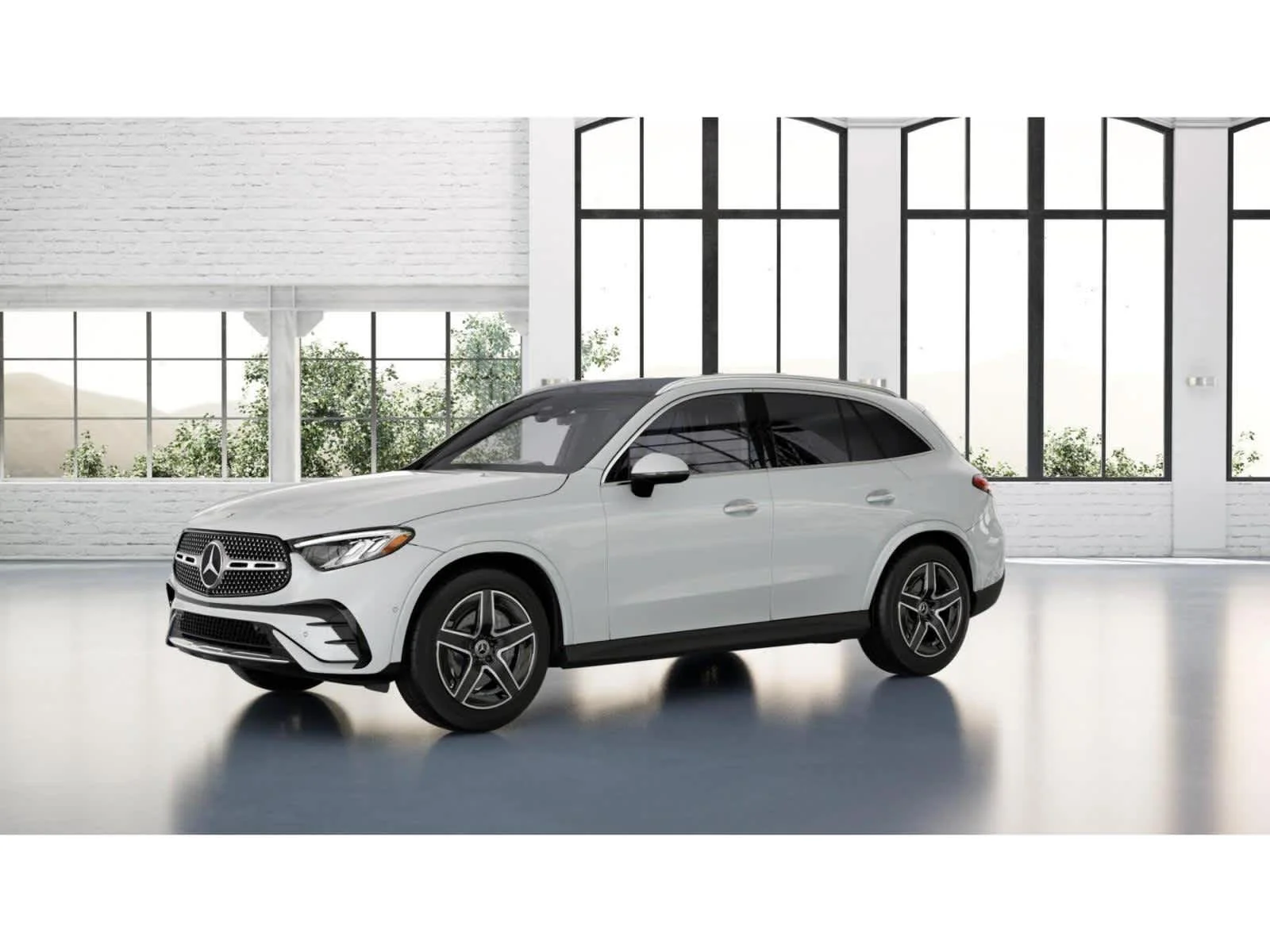 Used 2026 MANUFAKTUR Moonlight White Metallic Mercedes-Benz GLC 300 image 37