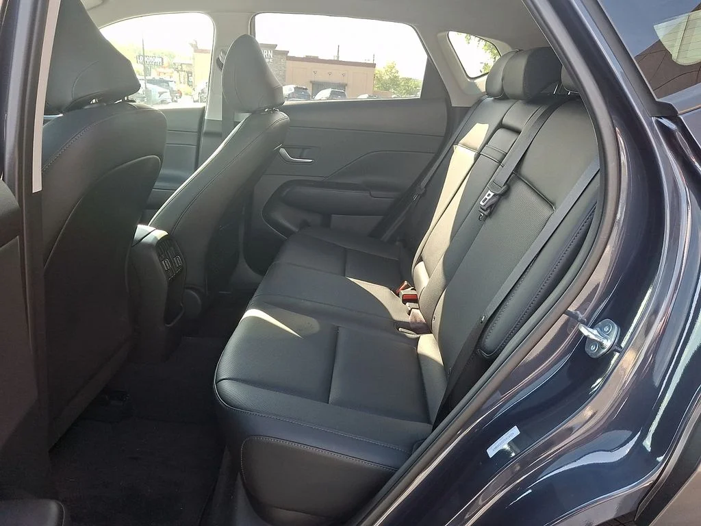 Used 2026 Blue Hyundai SEL Premium image 10