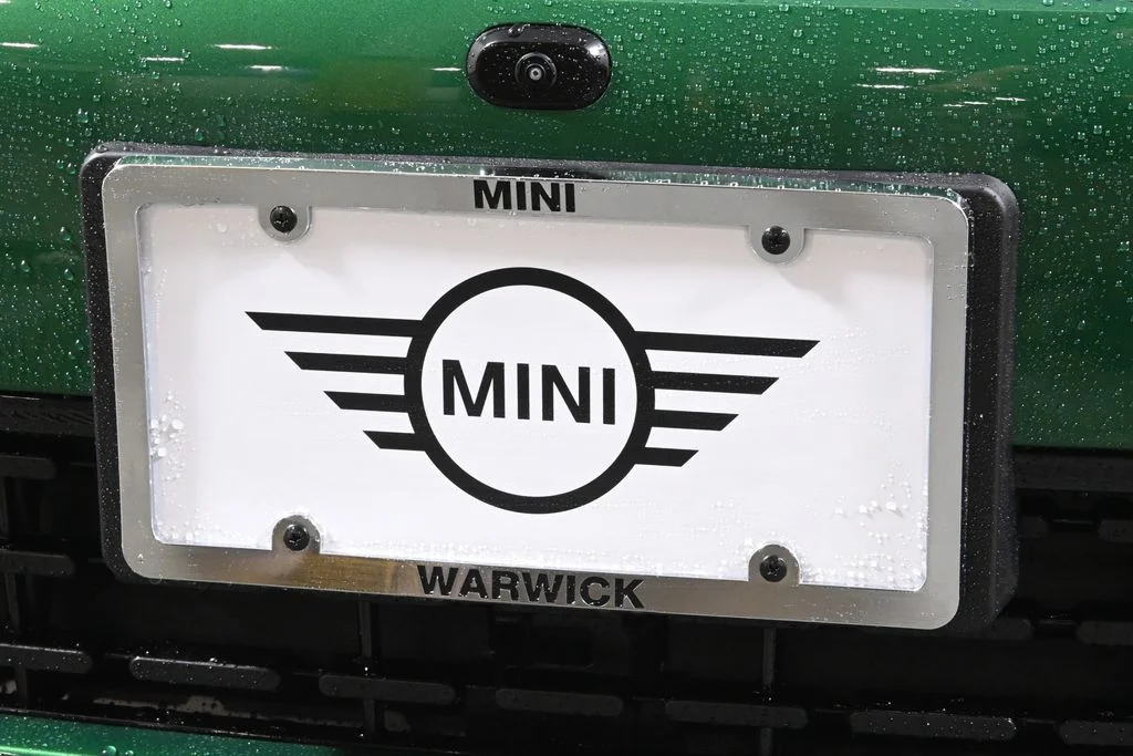 New 2027 Green MINI Cooper S image 14
