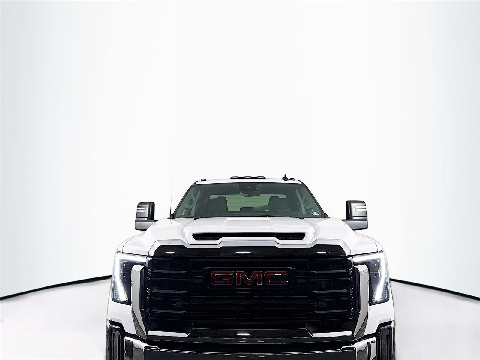 New 2026 Summit White GMC Pro image 13
