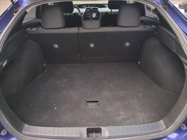 Certified Used 2016 BLUE CRUSH METALLIC Toyota  image 12
