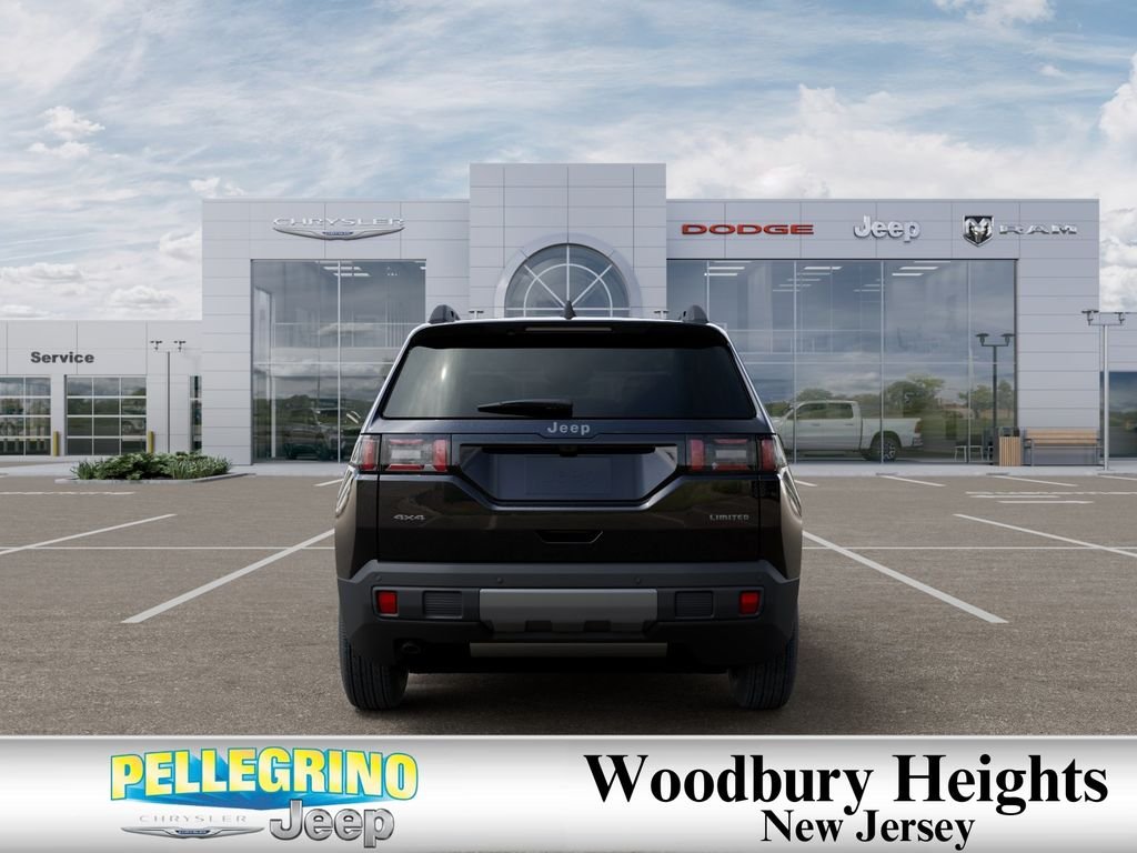 New 2026 Diamond Black Crystal Pearl-Coat Exterior Paint Jeep Limited image 7