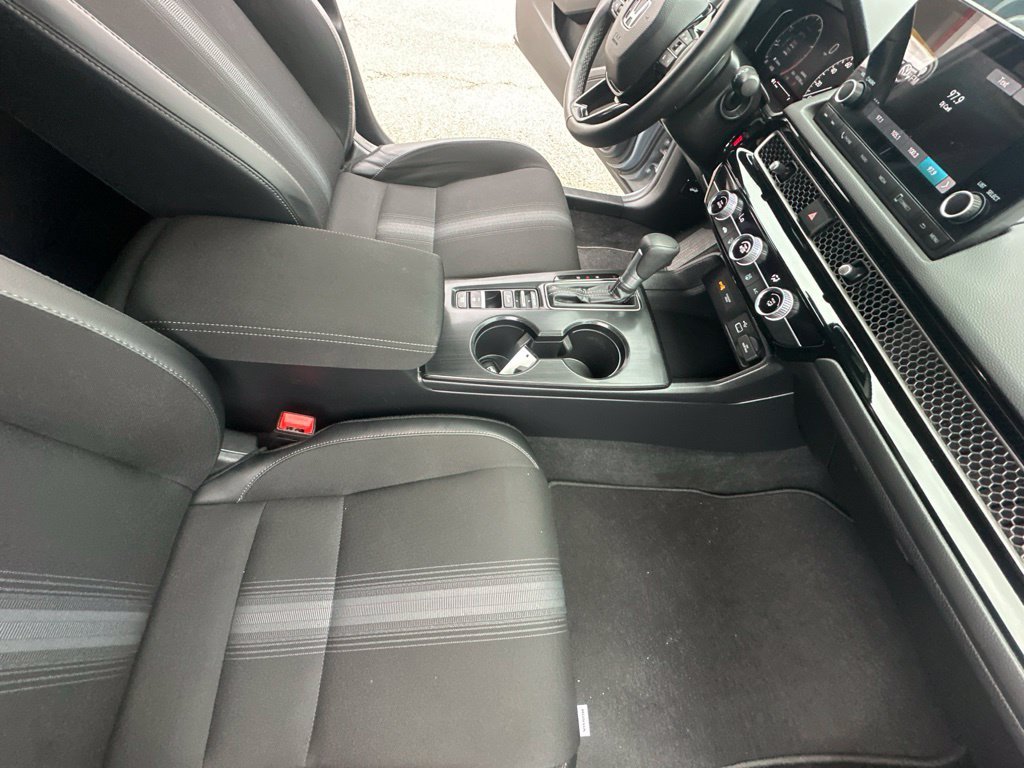 Used 2024 Gray Honda Sport image 35