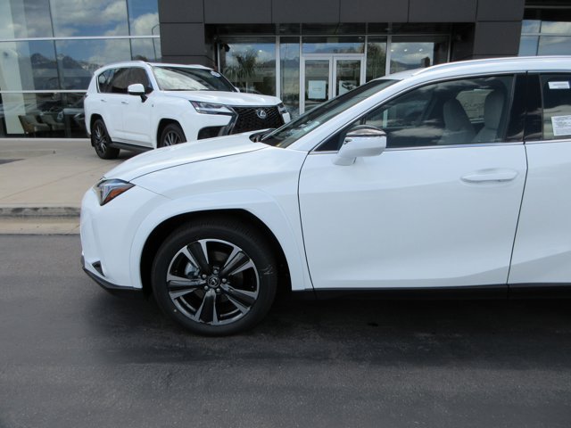 New 2026 Ultra White Lexus PREMIUM AWD image 9