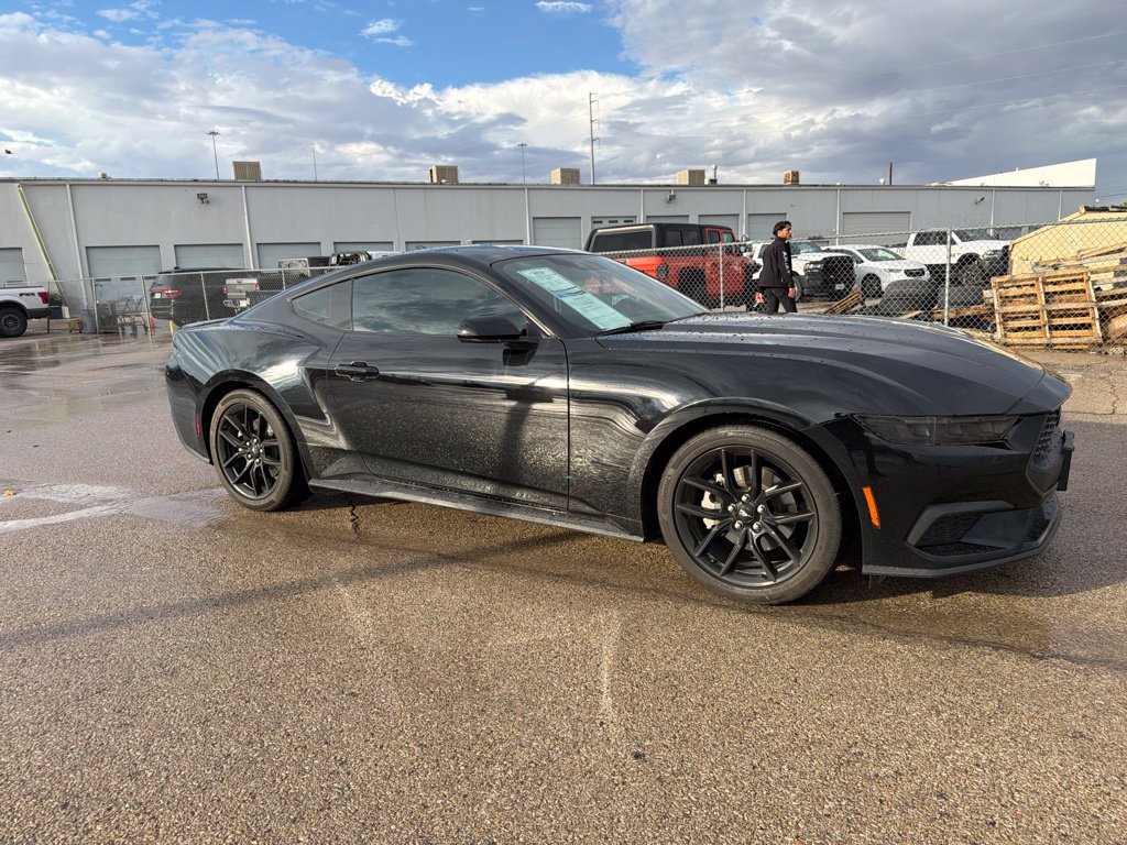 Used 2025 Black Ford EcoBoost image 11