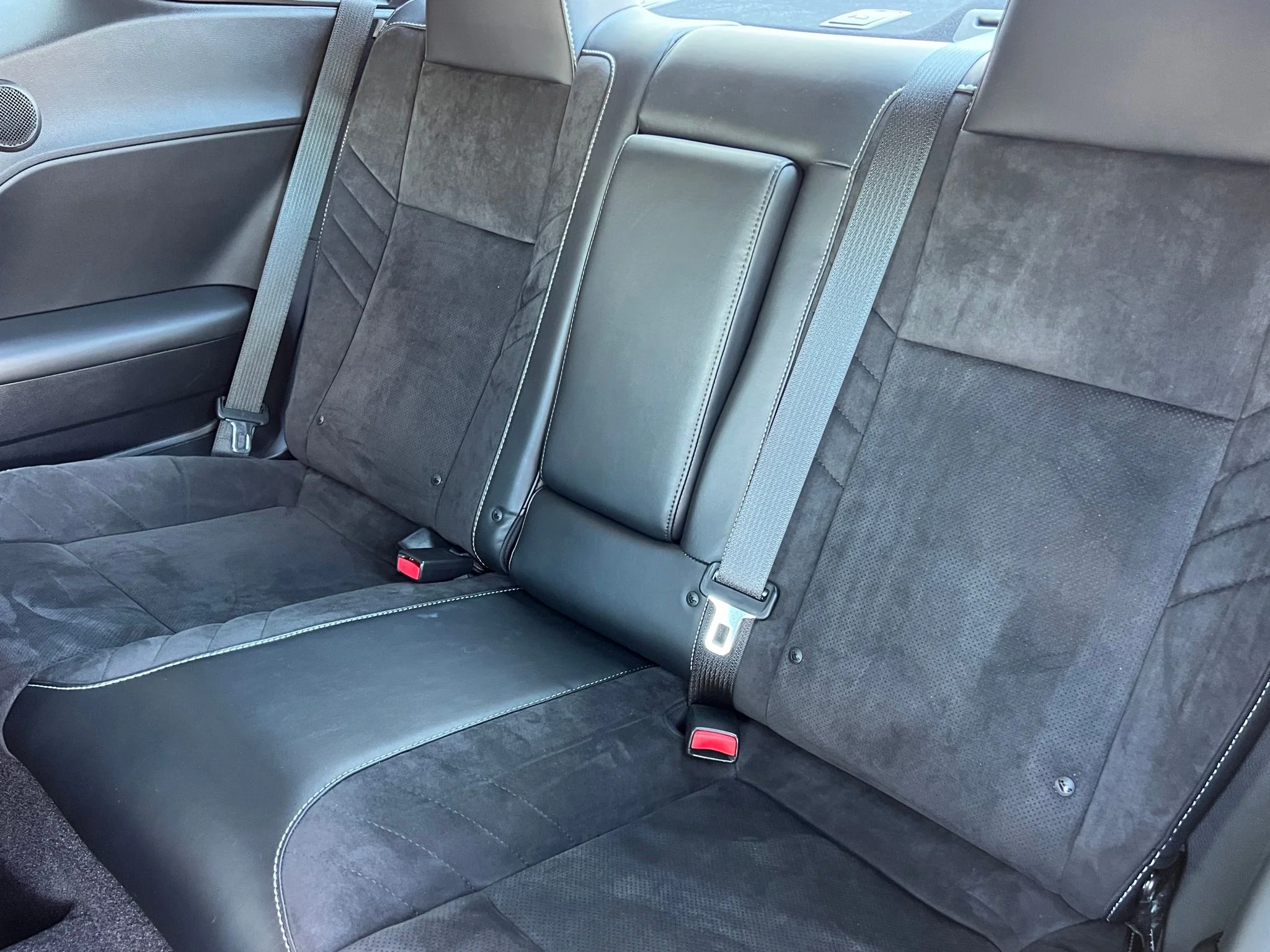 Used 2015 Beige Dodge SRT Hellcat image 27