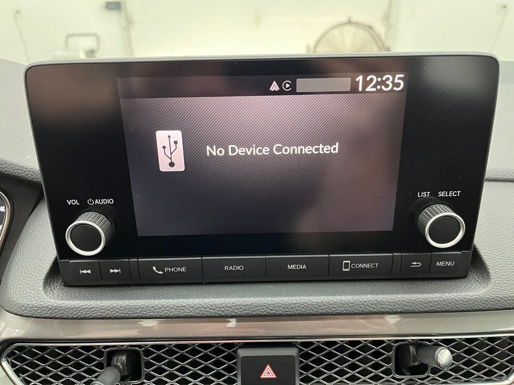 Used 2023 White Acura Base image 5