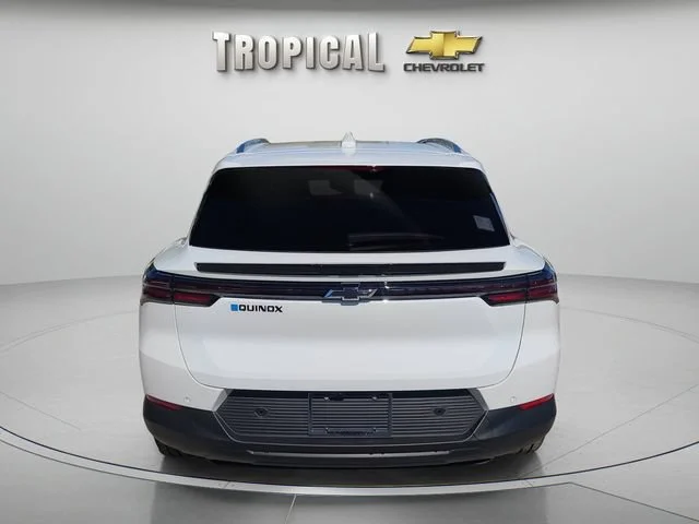 New 2026 Summit White Chevrolet LT image 4