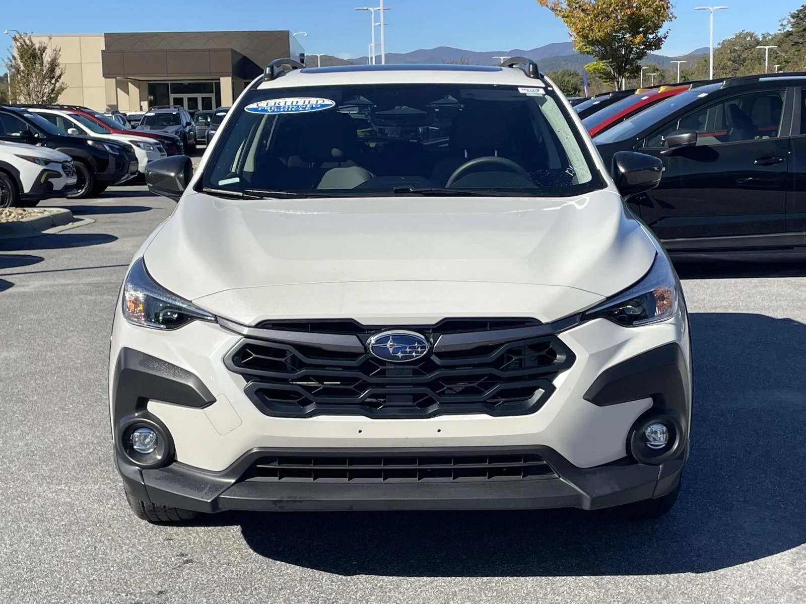 Used 2025 Crystal White Pearl Subaru Premium image 22