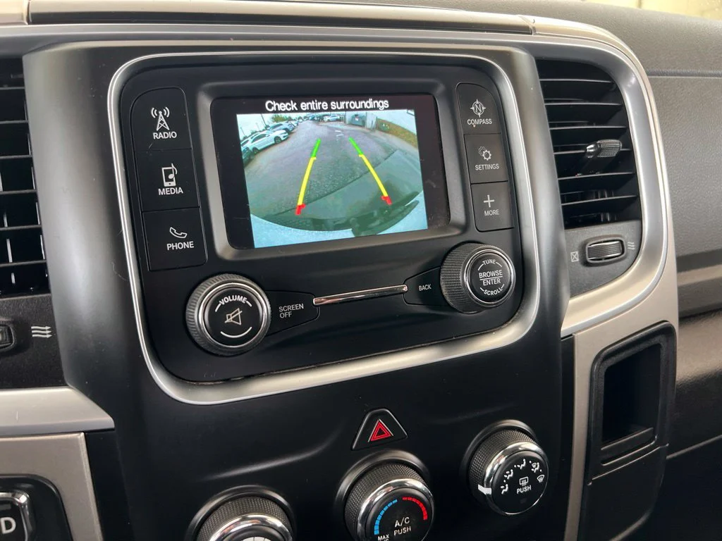 Used 2019 White Ram Warlock image 19