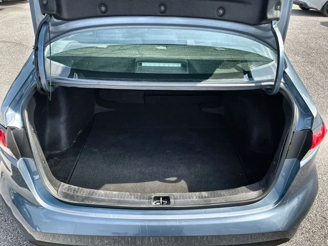 Used 2021  Toyota LE image 21