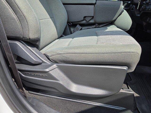 Used 2024 Oxford White Ford XLT image 30