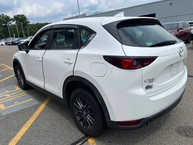 Used 2017 Snowflake White Pearl Mica Mazda Sport image 5