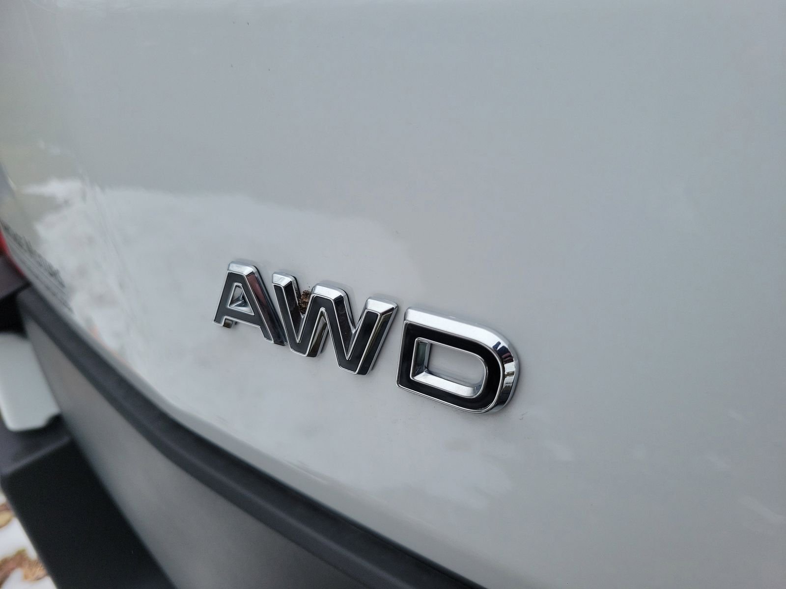 Used 2023 White Ford Base image 26