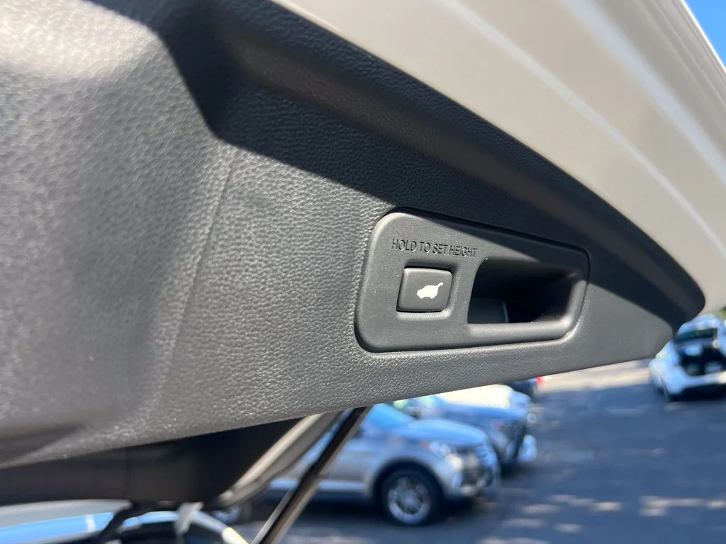 New 2026 Platinum White Pearl Acura Technology Package image 28