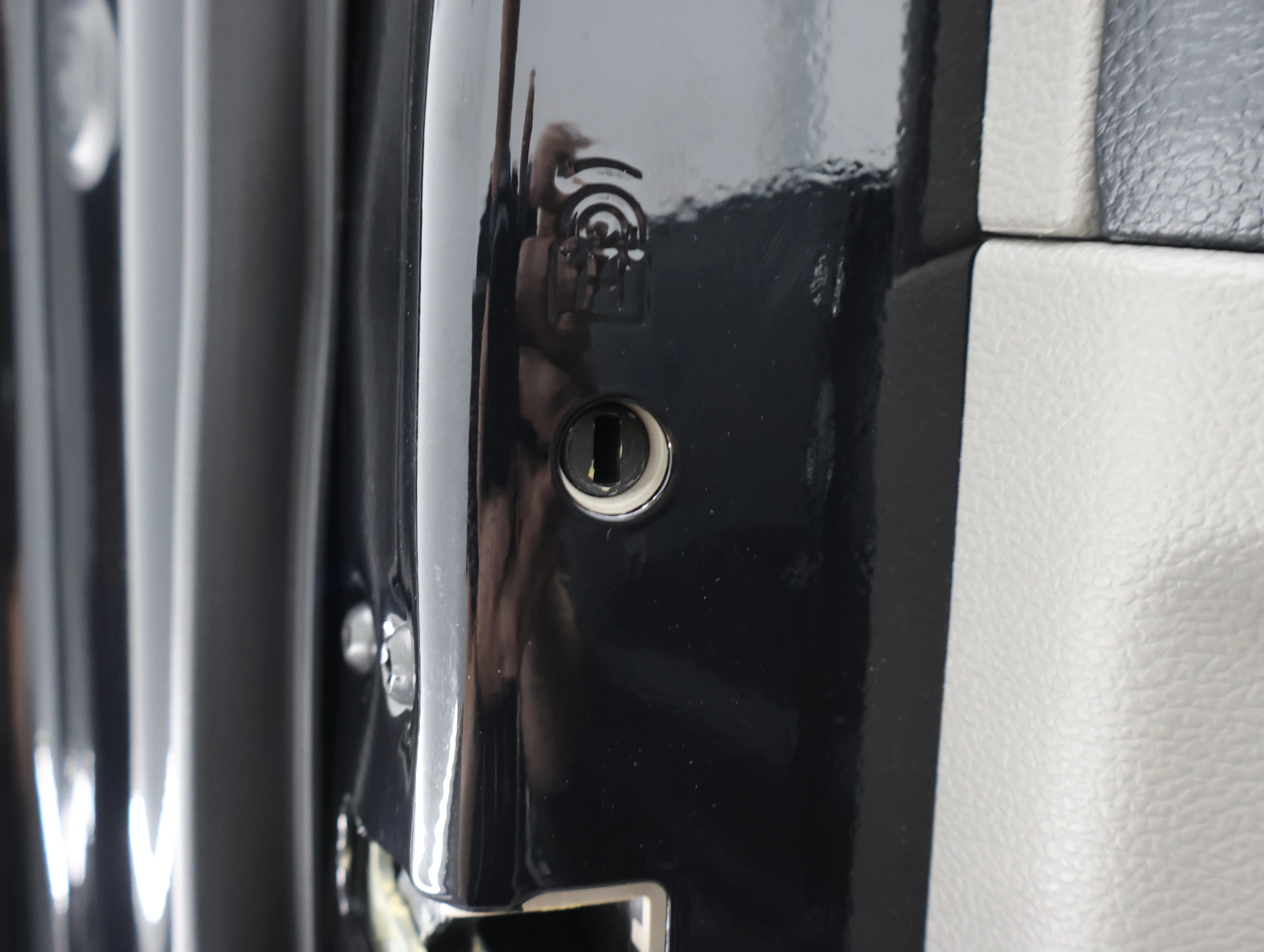 Used 2021 Agate Black Metallic Ford XLT image 36