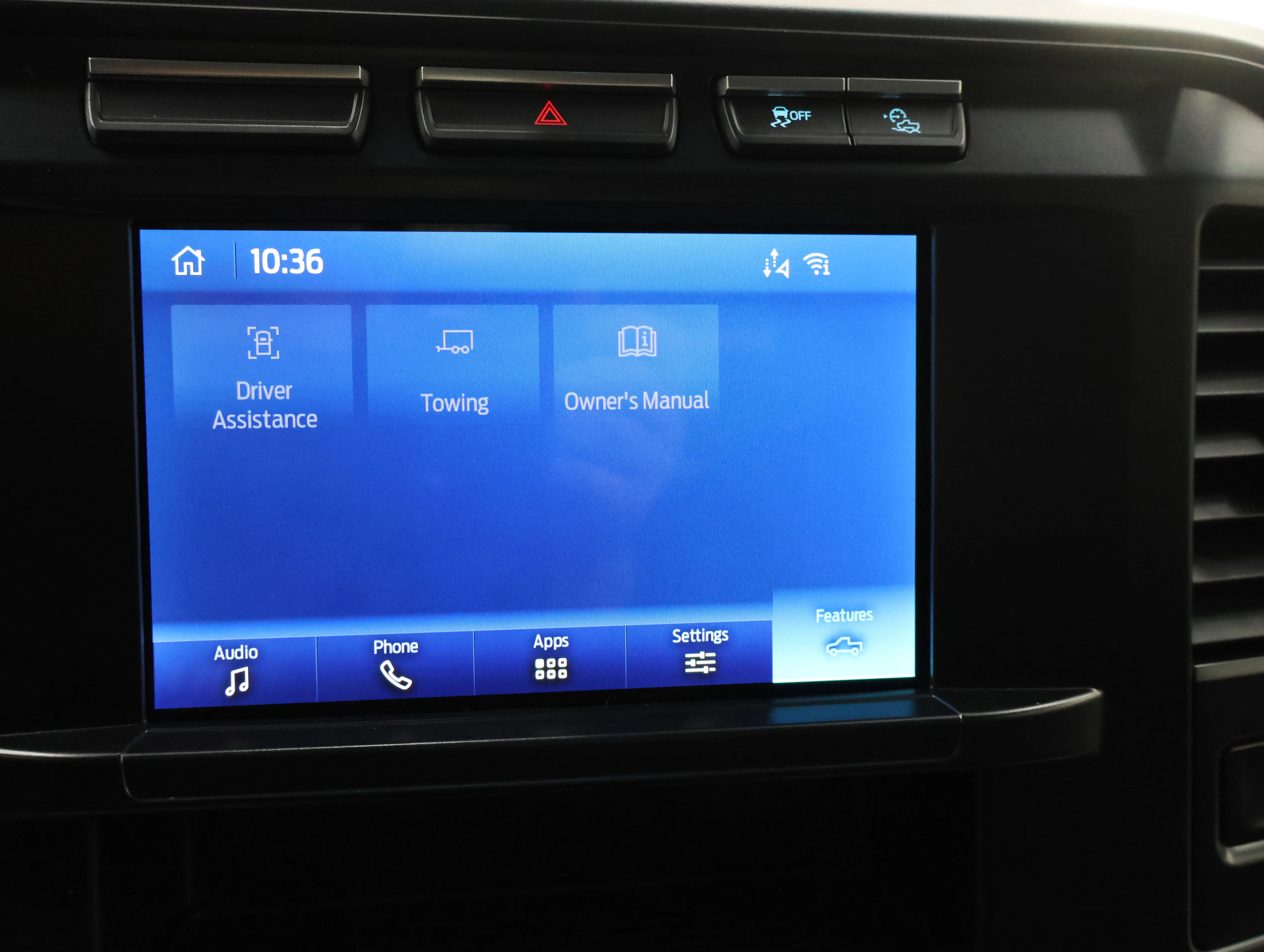 Used 2024 Agate Black Metallic Ford XLT image 52