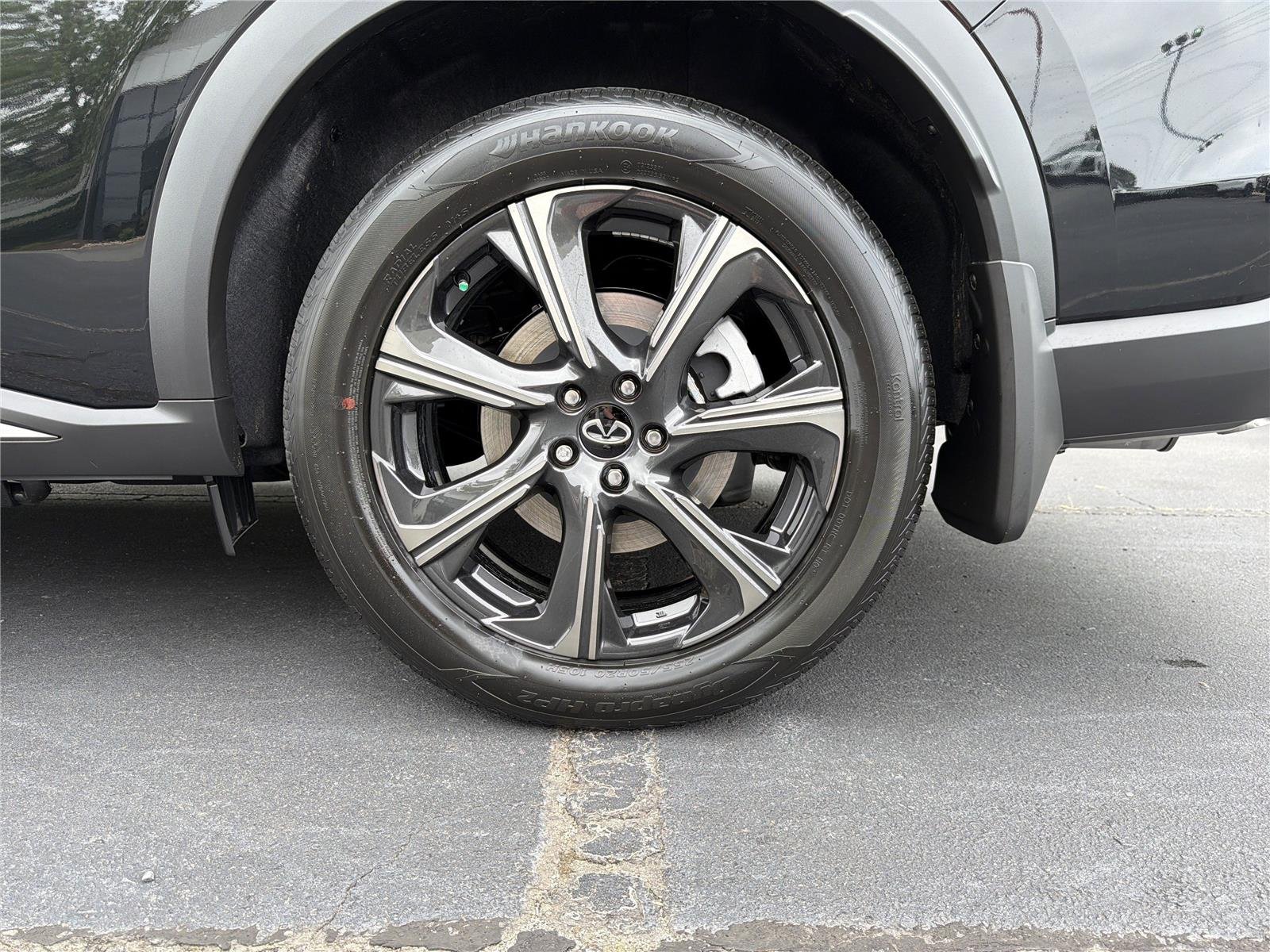 New 2027 MINERAL BLACK INFINITI Autograph AWD image 28