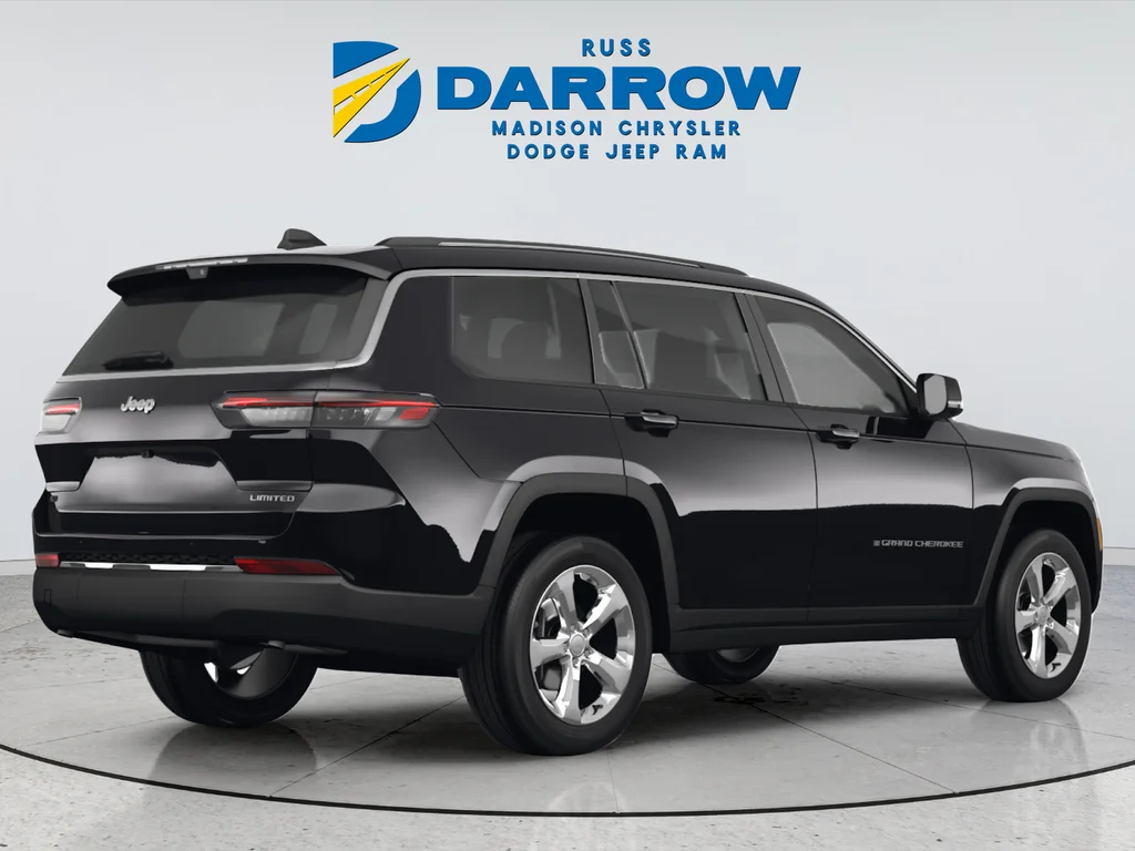 Certified Used 2022 Black Jeep Laredo image 3