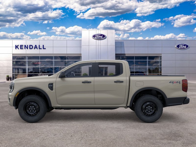 Used 2026 Beige Ford XL image 3