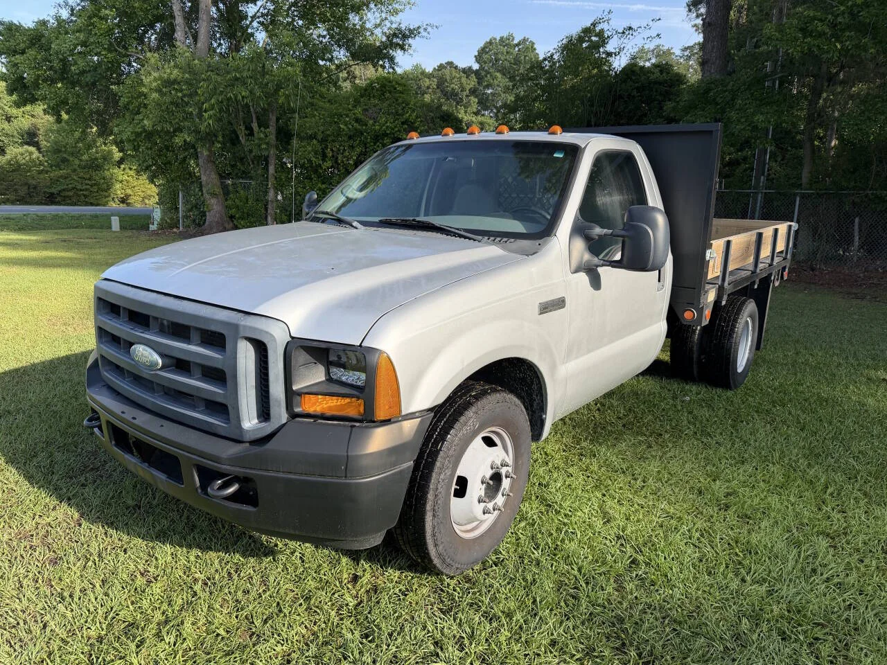 2007 Ford F-350's photo
