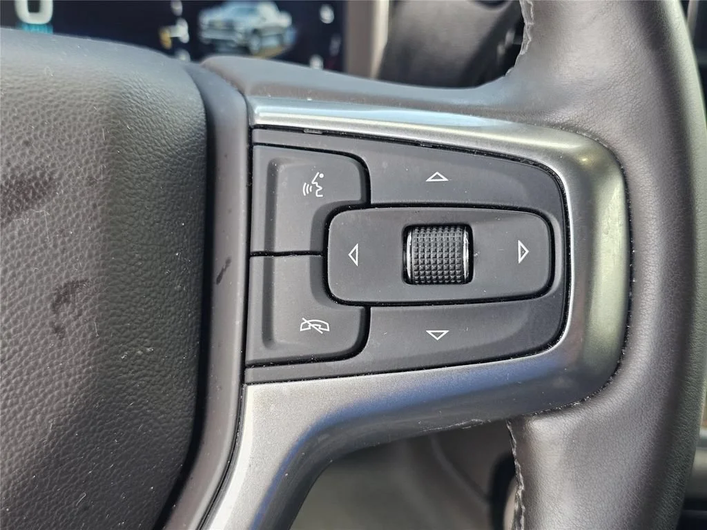 Used 2023 Sterling Gray Metallic Chevrolet LT image 20