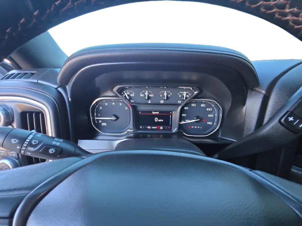 Used 2021 ONYX BLACK GMC AT4 image 20