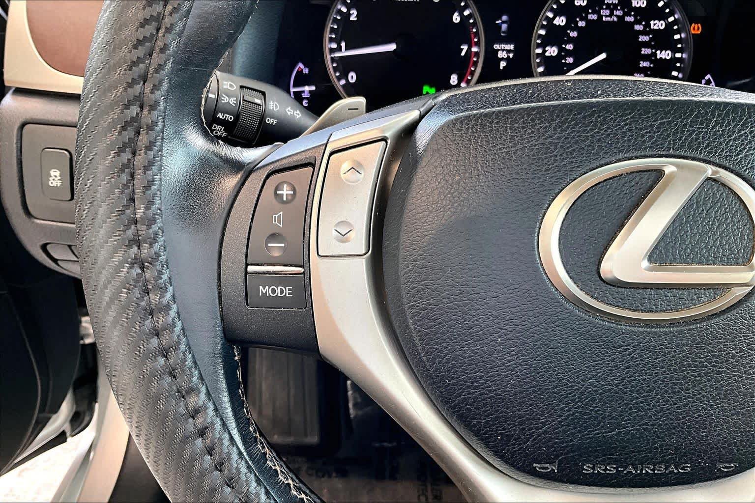Used 2013 Liquid Platinum Lexus  image 16