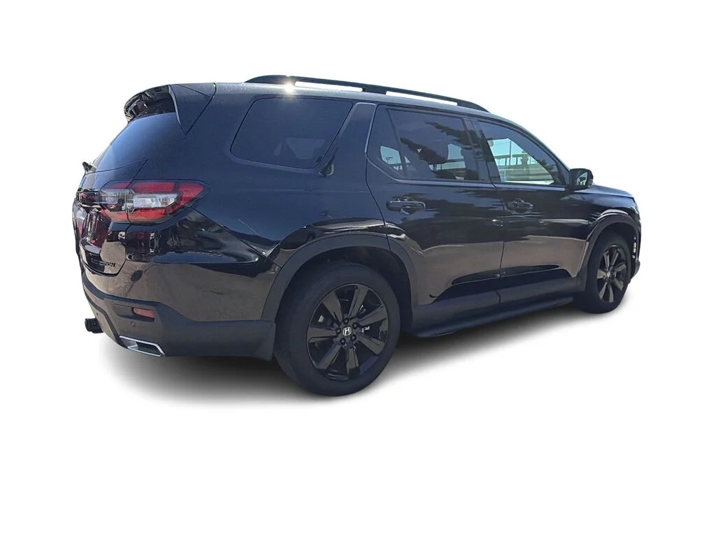 Used 2024 Crystal Black Pearl Honda Black Edition AWD Certified Pre-Owned   One Owner image 15